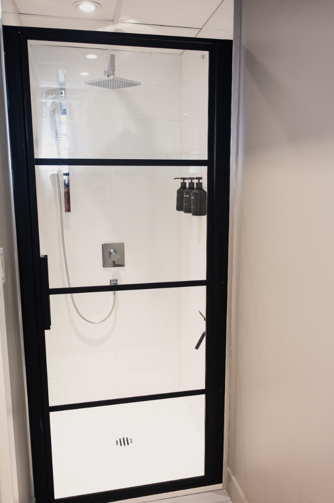 Commercial Washroom